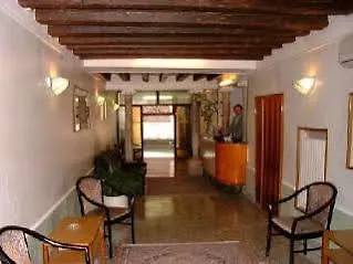Hotel Caneva Venecia 0*,